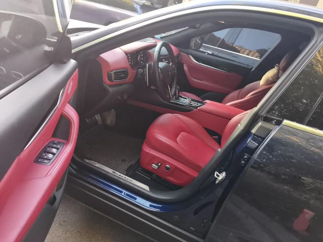 Maserati Levante 2021 3.0T Standard Edition — миниатюра 17