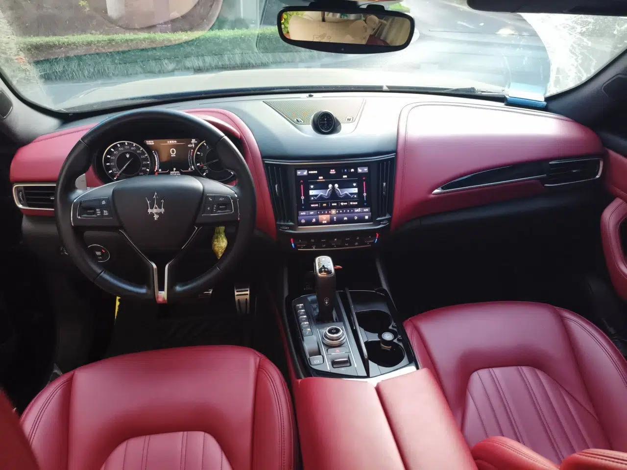 Maserati Levante 2021 3.0T Standard Edition — миниатюра 10