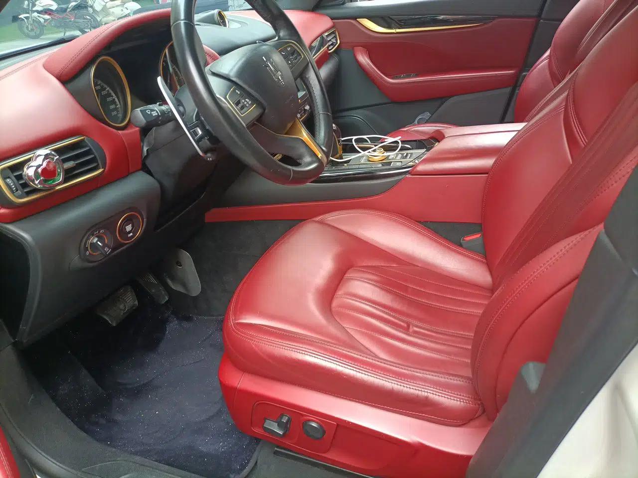 Maserati Levante 2016 3.0T S Standard Model — миниатюра 16