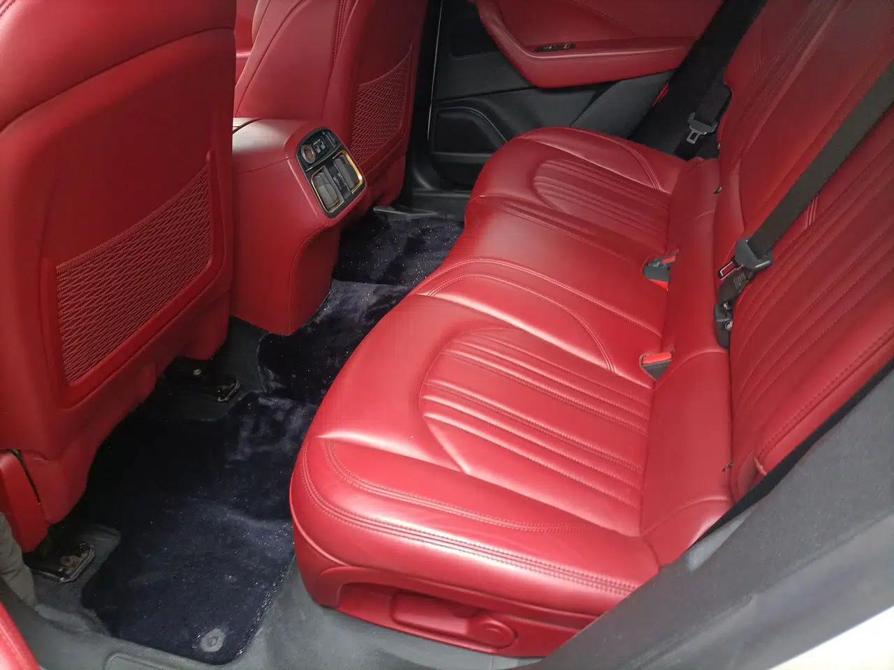 Maserati Levante 2016 3.0T S Standard Model — миниатюра 18