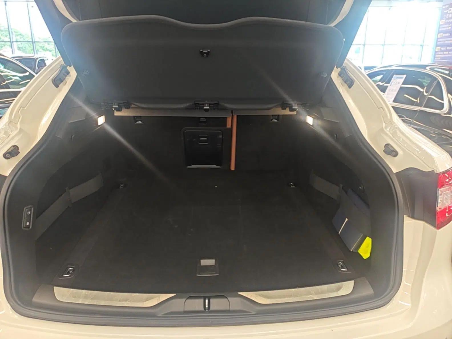 Maserati Levante 2019 3.0T Standard Version China VI — миниатюра 22