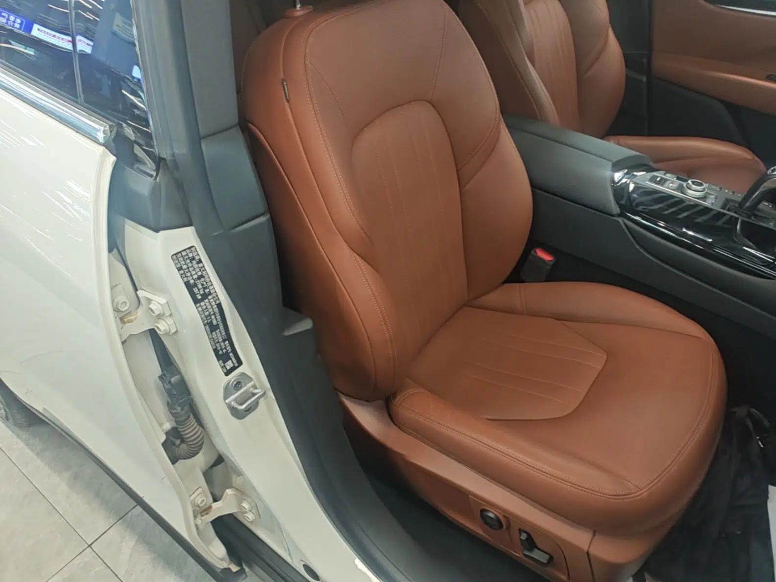 Maserati Levante 2019 3.0T Standard Version China VI — миниатюра 23