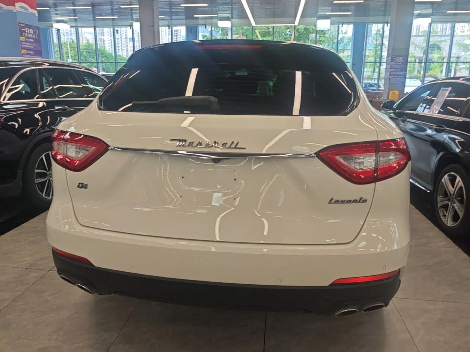 Maserati Levante 2019 3.0T Standard Version China VI — миниатюра 5