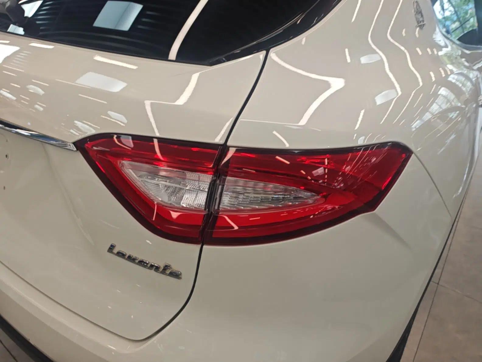 Maserati Levante 2019 3.0T Standard Version China VI — миниатюра 7