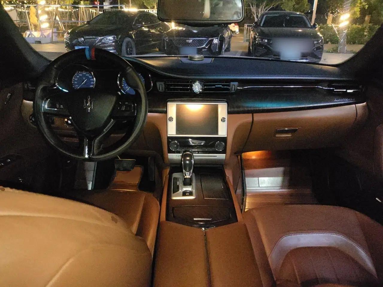 Maserati President 2015 3.0T Standard Model — миниатюра 10