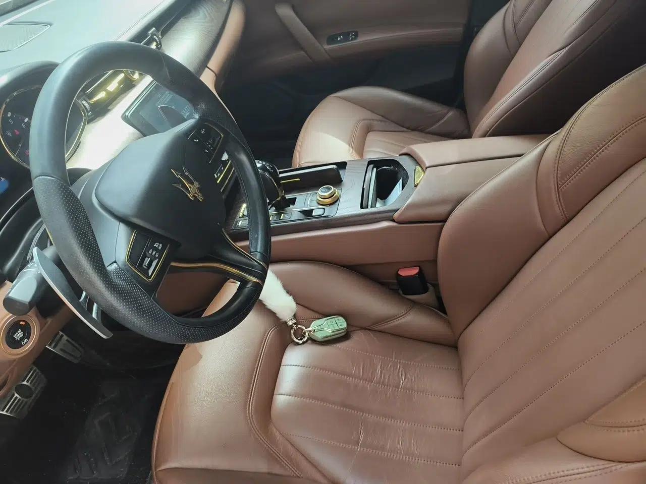 Maserati President 2017 3.0T Standard Model — миниатюра 16