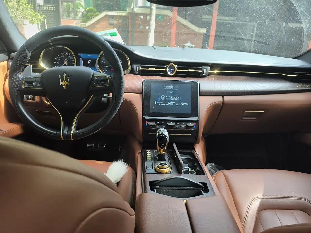 Maserati President 2017 3.0T Standard Model — миниатюра 10
