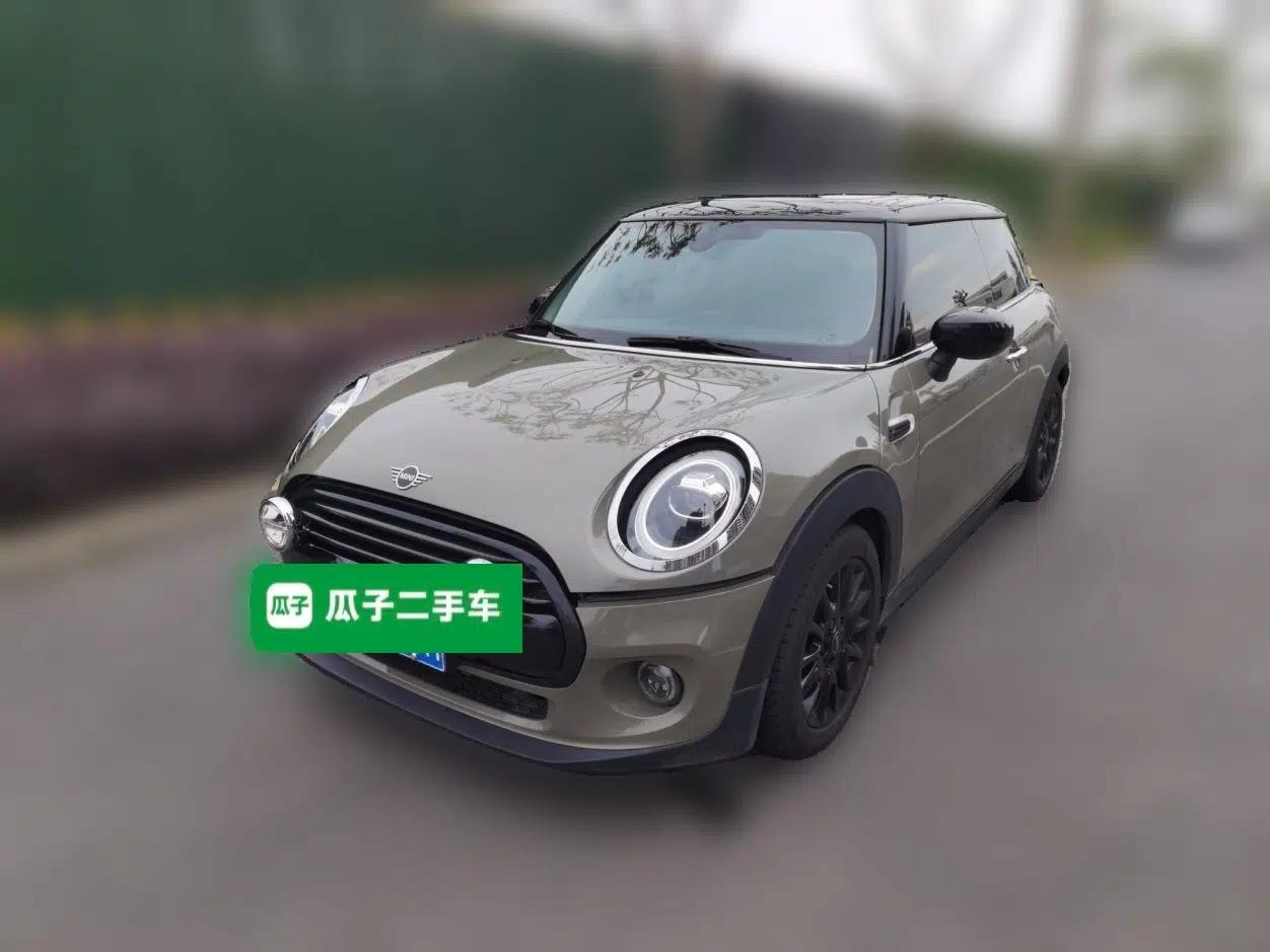 MINI 2019 1.5T COOPER Classic Edition — миниатюра 1
