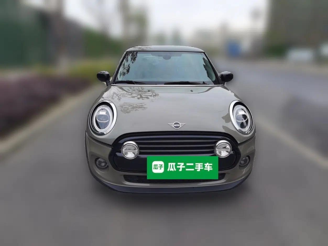 MINI 2019 1.5T COOPER Classic Edition — миниатюра 2
