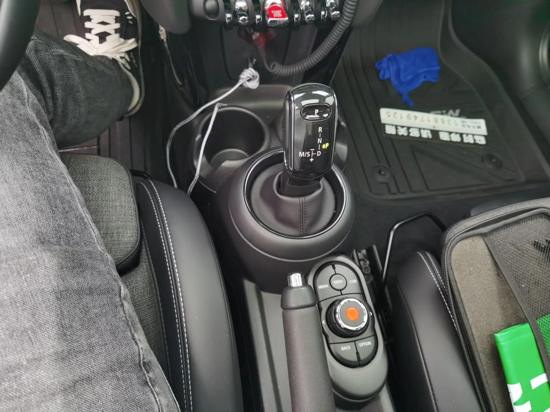 MINI 2019 1.5T COOPER Classic Edition — миниатюра 15