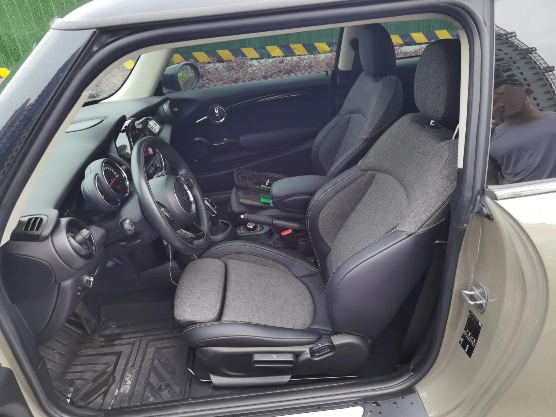 MINI 2019 1.5T COOPER Classic Edition — миниатюра 16