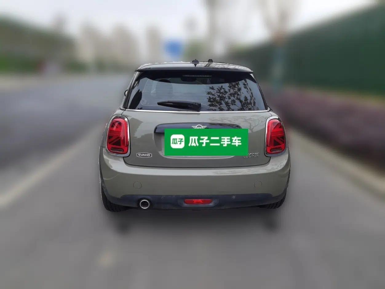 MINI 2019 1.5T COOPER Classic Edition — миниатюра 5