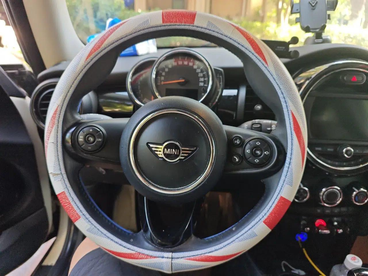 MINI 2018 1.5T ONE PLUS — миниатюра 11