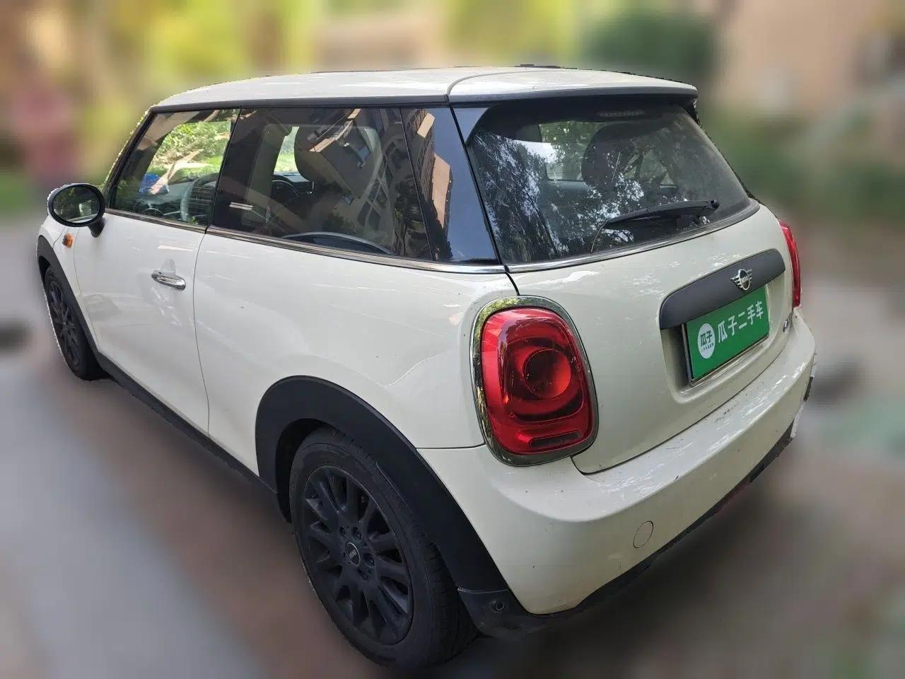 MINI 2018 1.5T ONE PLUS — миниатюра 4