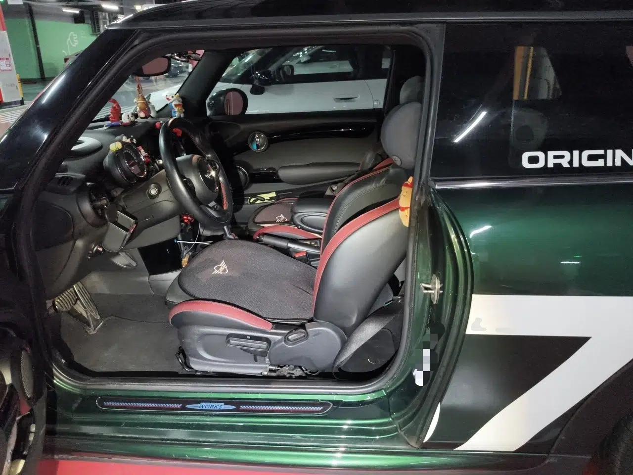 MINI 2017 2.0T COOPER S for Car Enthusiasts — миниатюра 16