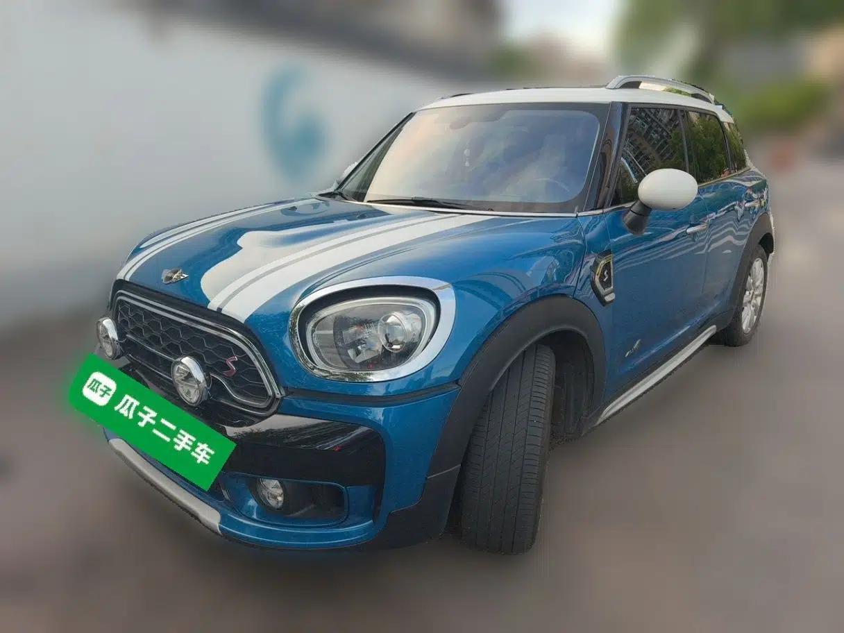 MINI Countryman 2017 2.0T COOPER S ALL4 Explorer — миниатюра 1