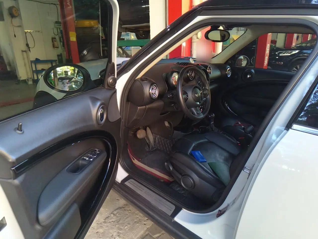 MINI Countryman 2013 1.6T COOPER ALL4 Excitement — миниатюра 17