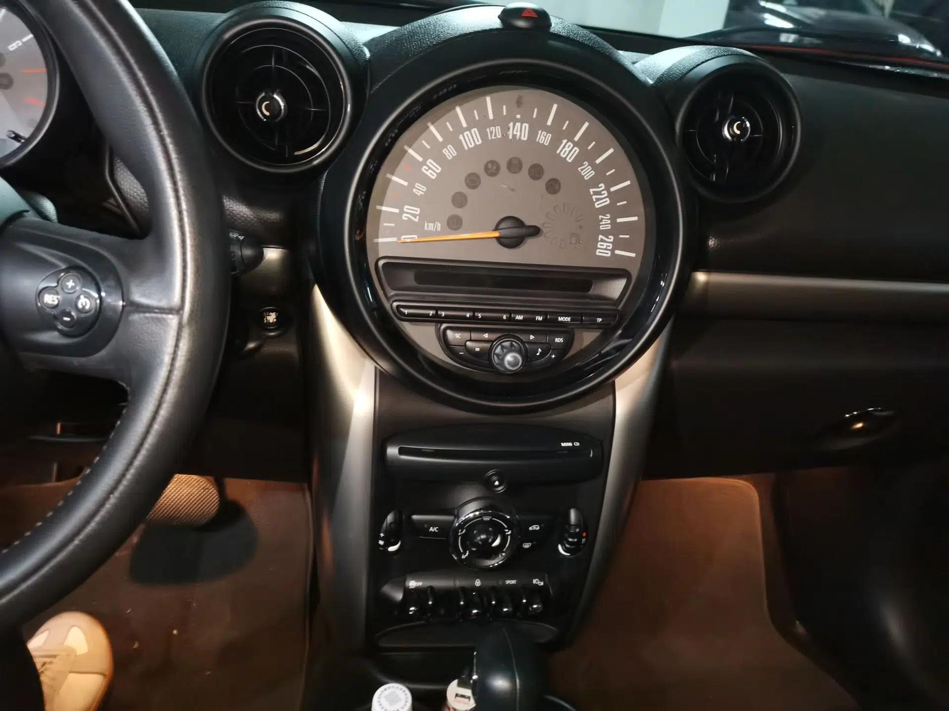 MINI Countryman 2014 1.6L COOPER Fun — миниатюра 14