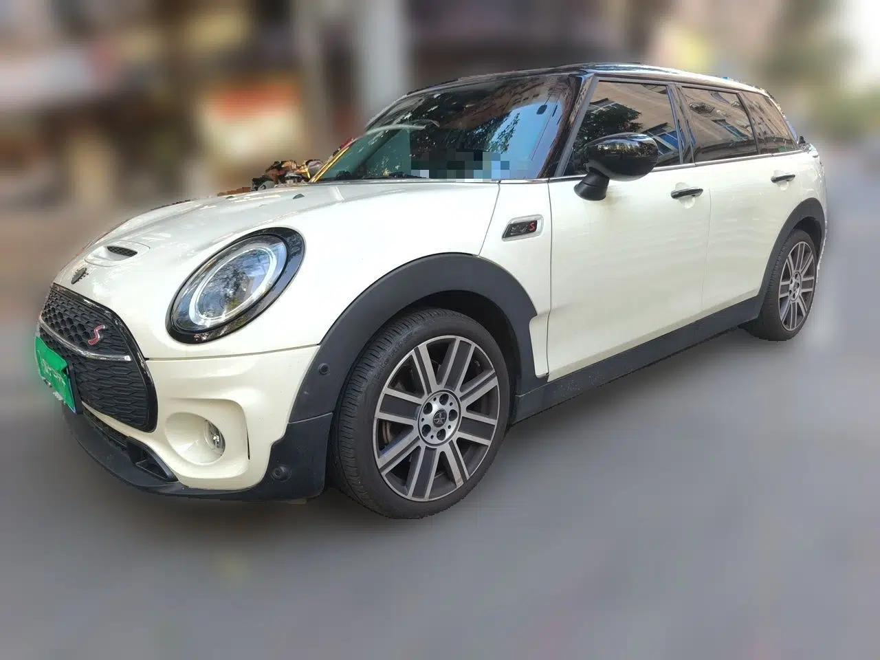 MINI Clubman 2023 2.0T COOPER S Connoisseur — миниатюра 1