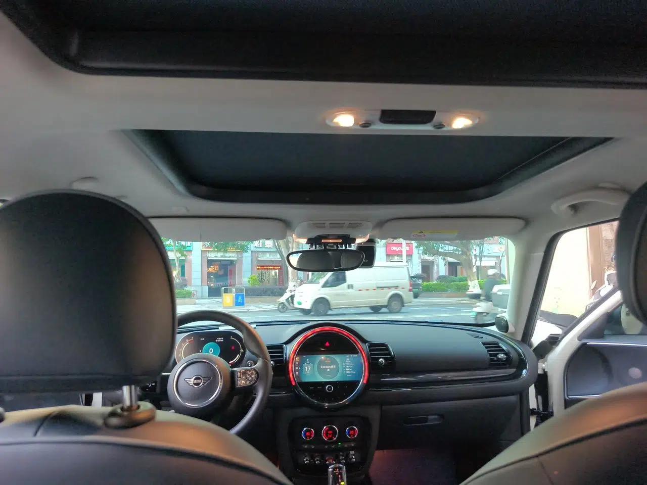 MINI Clubman 2023 2.0T COOPER S Connoisseur — миниатюра 19