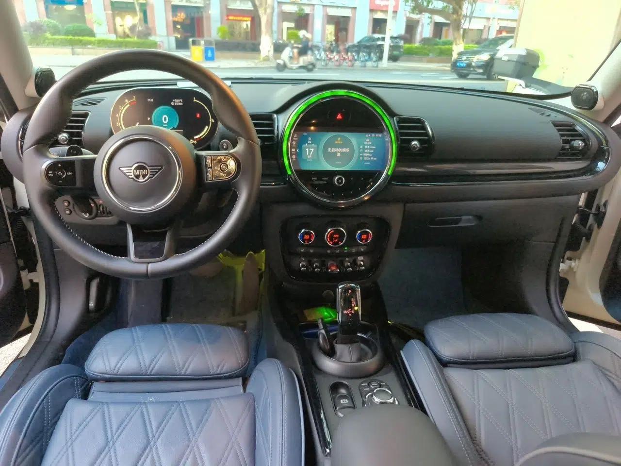 MINI Clubman 2023 2.0T COOPER S Connoisseur — миниатюра 10