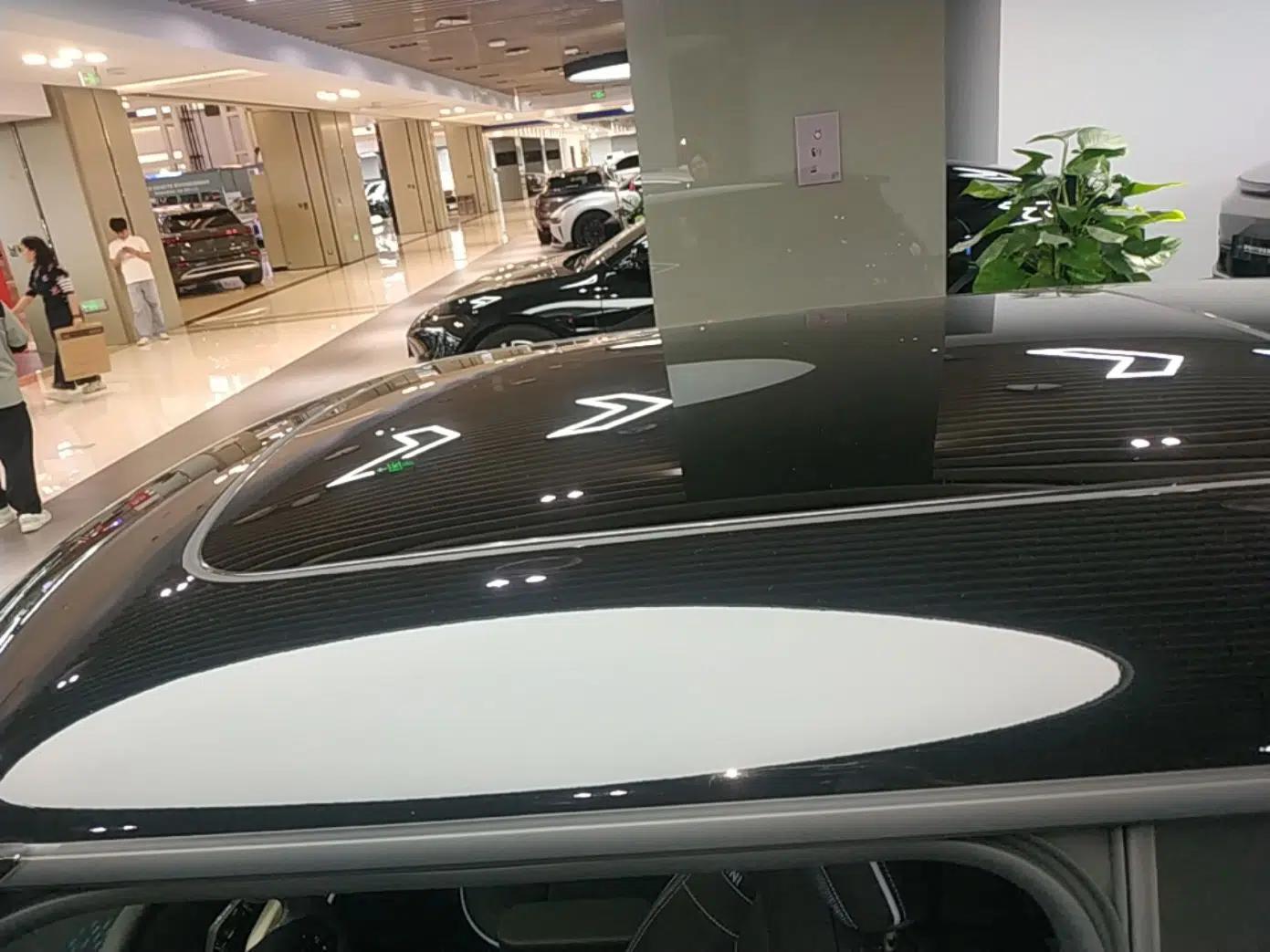 MINI Electric COOPER 2024 452km COOPER SE Artist — миниатюра 11