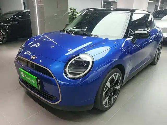 MINI Electric COOPER 2024 452km COOPER SE Artist