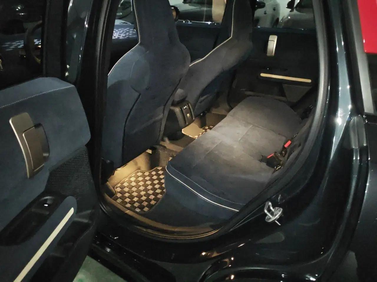 MINI JCM COUNTRYMAN 2024 2.0T JOHN COOPER WORKS — миниатюра 18