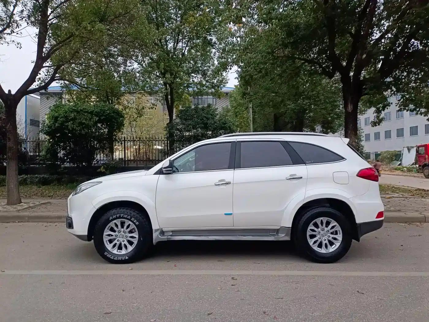 Yusheng S350 2016 2.0T Automatic 4WD Gasoline Luxury 5-Seater — миниатюра 8