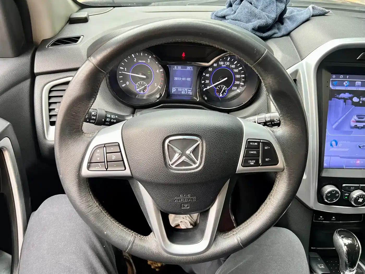 Yusheng S350 2013 2.4T Automatic 4WD Diesel Super Luxury 5-Seater — миниатюра 12