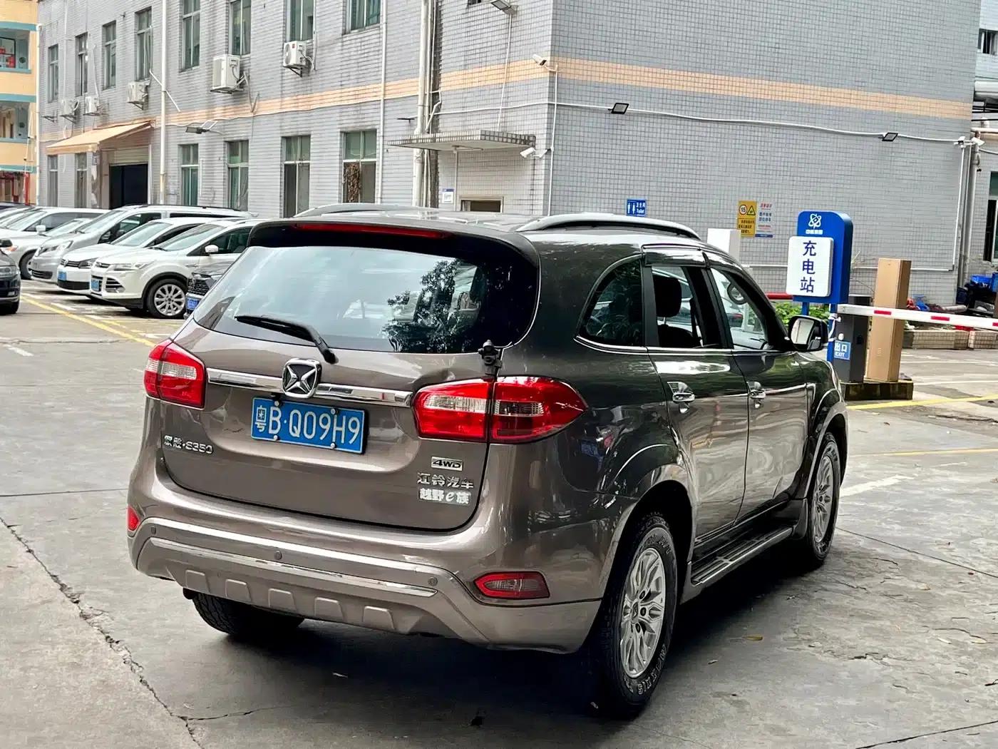 Yusheng S350 2013 2.4T Automatic 4WD Diesel Super Luxury 5-Seater — миниатюра 5