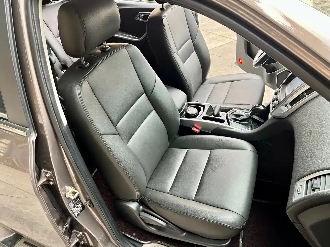 Yusheng S350 2013 2.4T Automatic 4WD Diesel Super Luxury 5-Seater — миниатюра 9