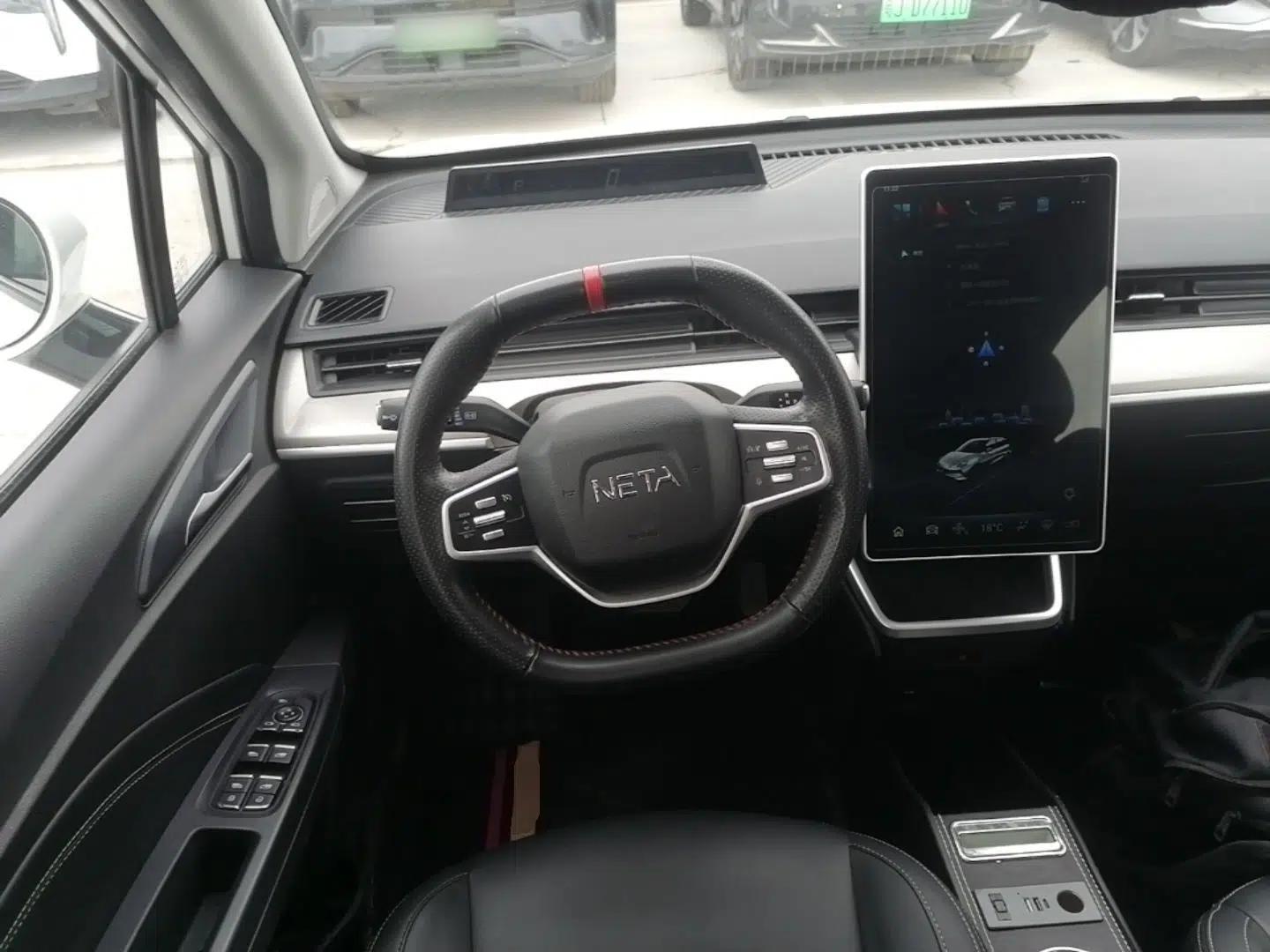 NETA V 2021 Long-Range Entertainment Edition Upgrade Model — миниатюра 13