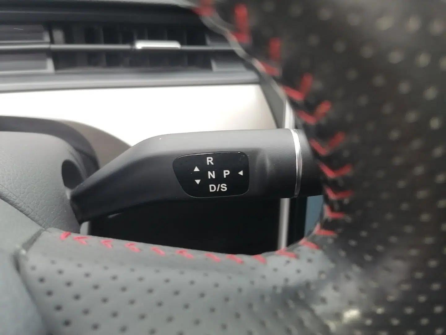 NETA V 2021 Long-Range Entertainment Edition Upgrade Model — миниатюра 16