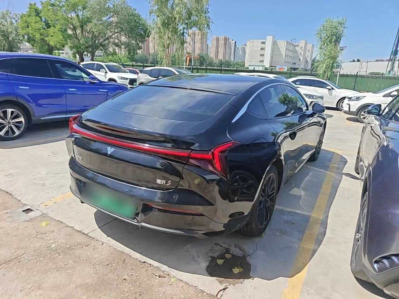 NETA S 2024 Range-Extended 1060 Lite Edition — миниатюра 6