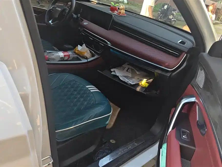 Jetour X70 PLUS 2023 1.5T DCT Warrior PLUS 7-seater — миниатюра 8