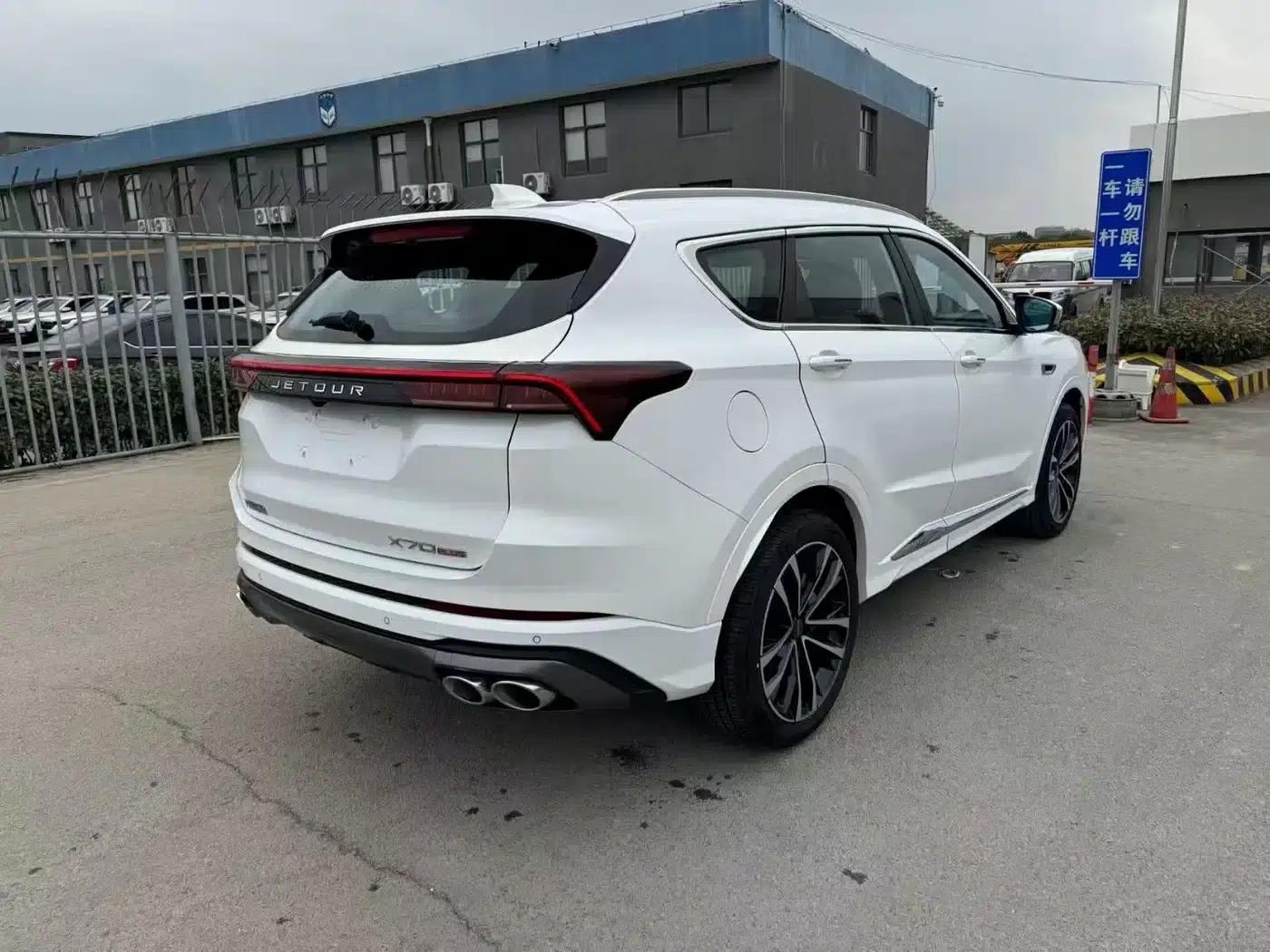 Jetour X70 PLUS 2021 1.6T DCT PRO+ 7-seater — миниатюра 12
