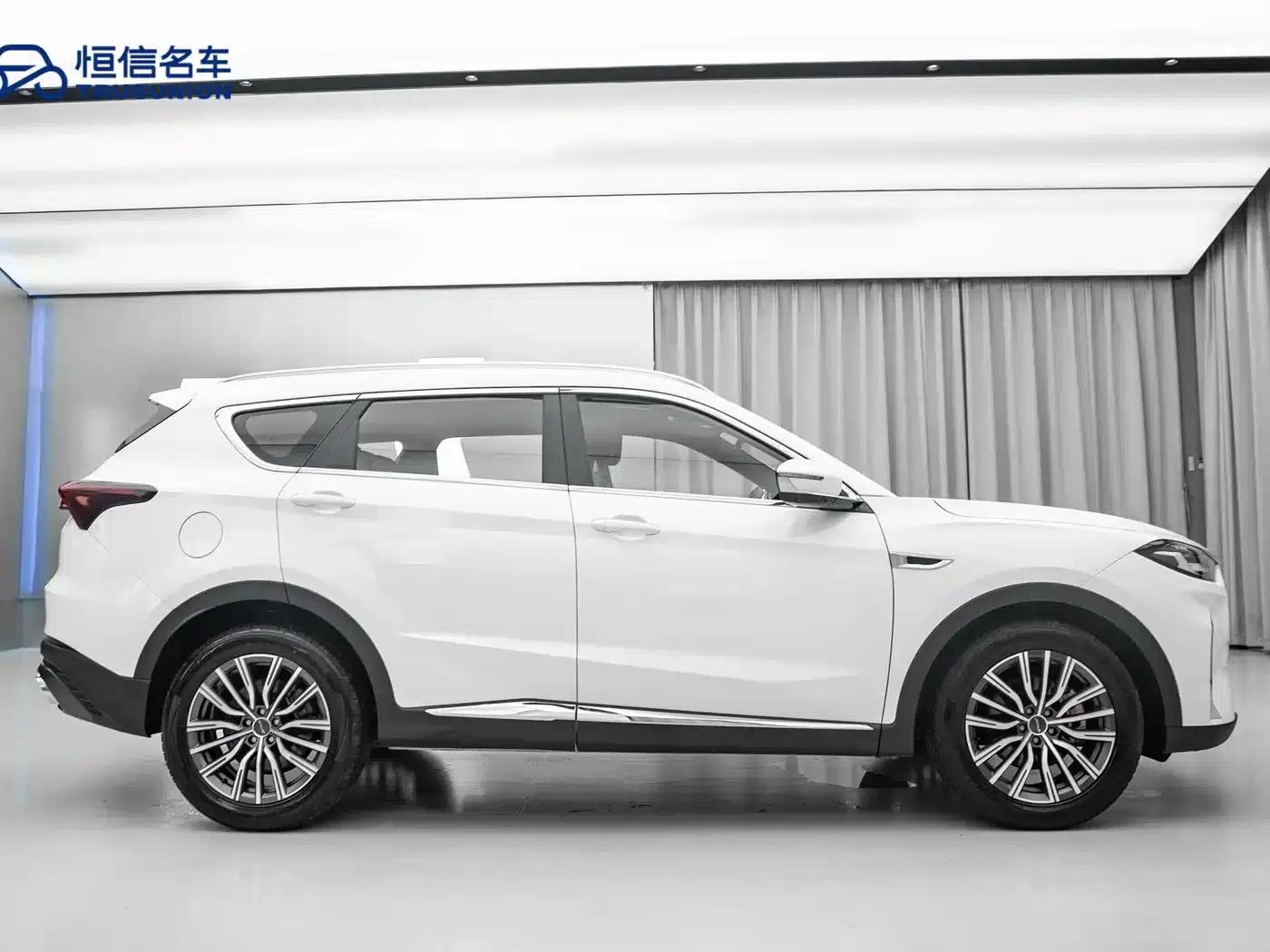 Jetour X70 PLUS 2024 Champion Edition 1.5T DCT Champion MAX+ 7-seater — миниатюра 7