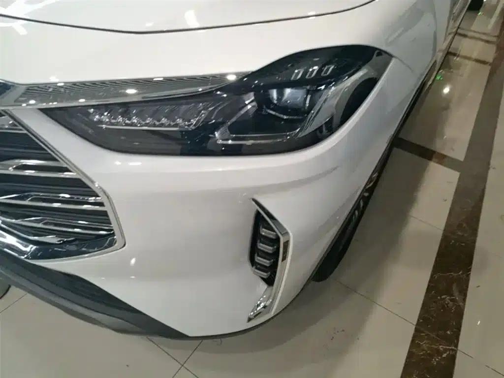 Jetour X70 PLUS 2023 1.5T DCT Self-Reliant PRO 7-Seater — миниатюра 24
