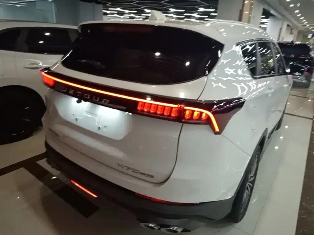 Jetour X70 PLUS 2023 1.5T DCT Self-Reliant PRO 7-Seater — миниатюра 7