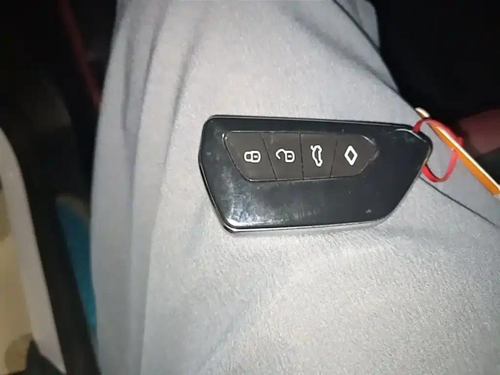 Jetour X70 PLUS 2023 1.5T DCT Self-Reliant PRO 7-Seater — миниатюра 9