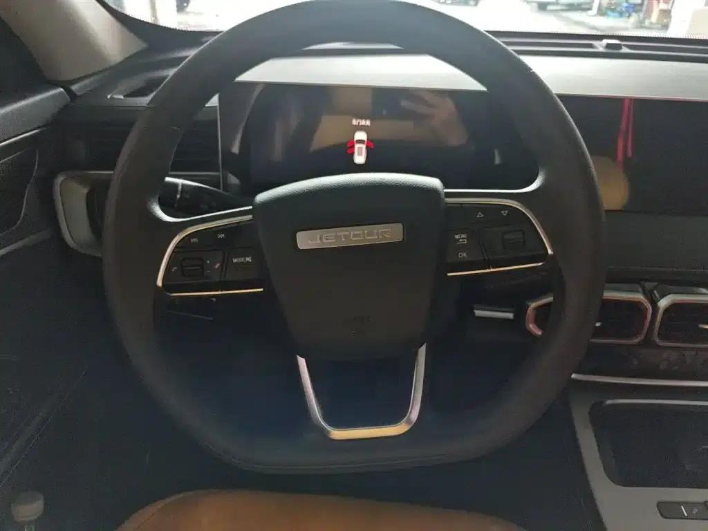 Jetour X70 PLUS 2021 Facelift 1.5T Manual 5-Seater — миниатюра 7