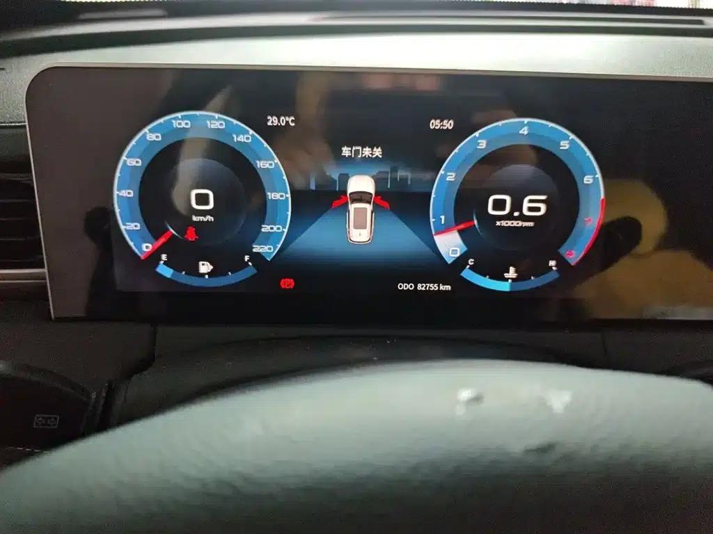 Jetour X70 PLUS 2021 Facelift 1.5T Manual 5-Seater — миниатюра 8