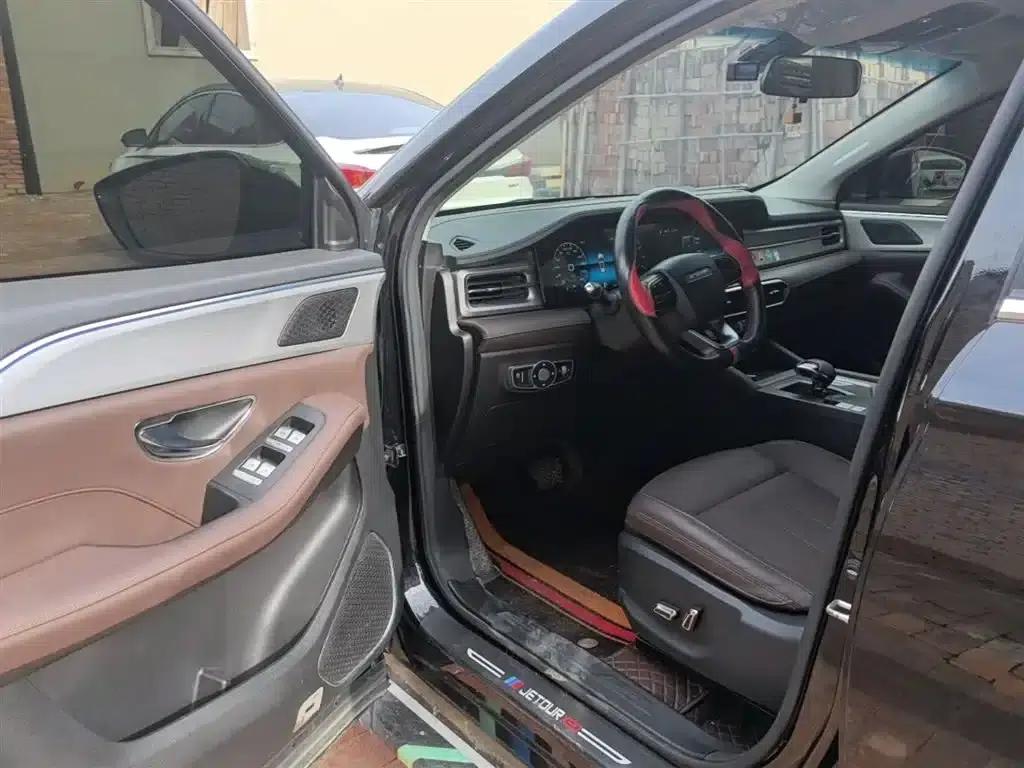 Jetour X90 PLUS 2023 Model 1.6TD DCT Flat Floor + 5 Seats — миниатюра 16