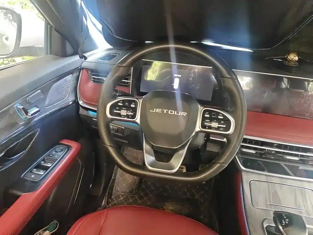 Jetour X70 PRO 2023 1.5T DCT Comfort Edition 7-seater — миниатюра 3