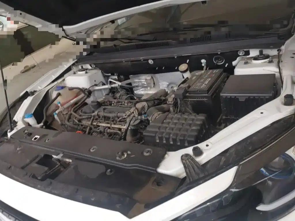 Jetour X70M 2020 Facelift 1.5T Manual Travel Companion 5-Seater — миниатюра 17