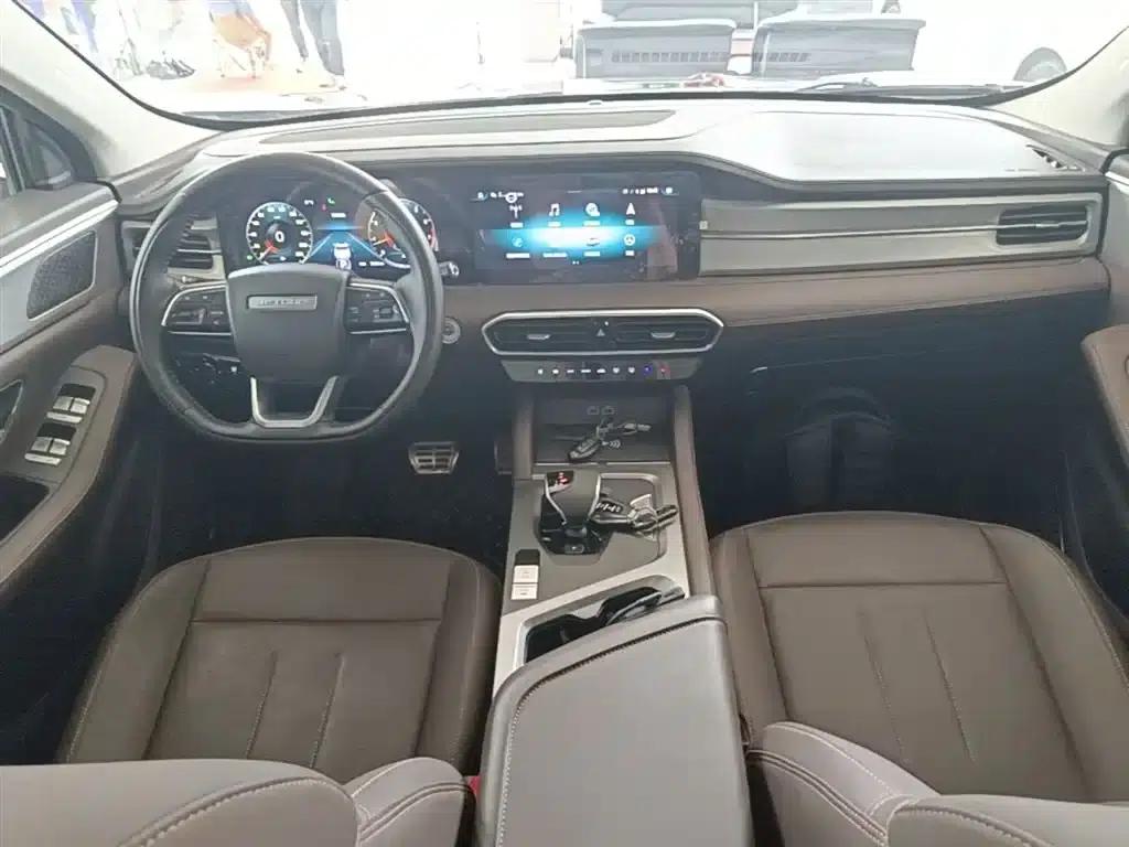 Jetour X95 2023 1.6T DCT Era Edition 7-seater — миниатюра 10
