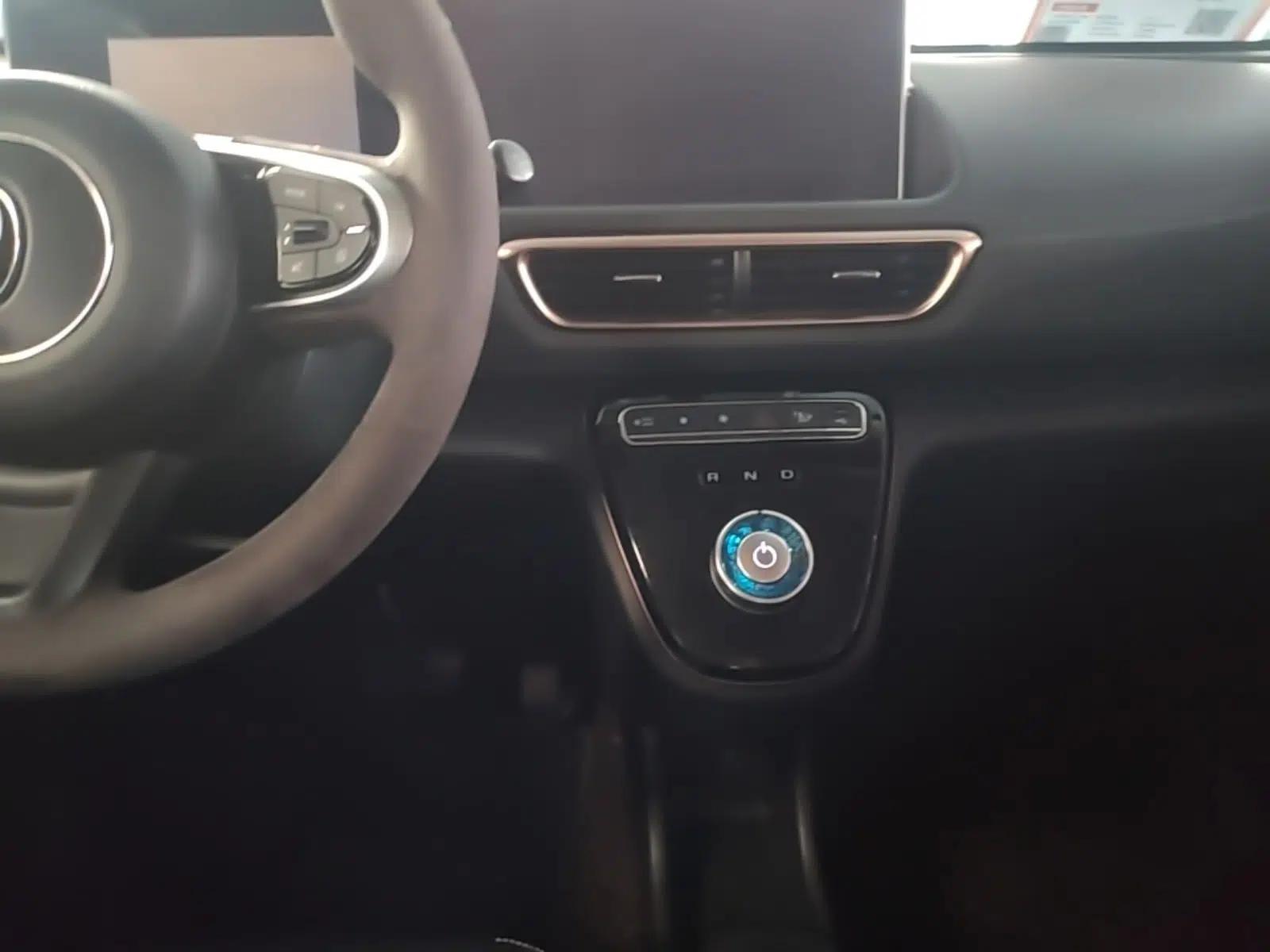 ORA White Cat 2022 Xiaoyue Mao Edition 360 km Luxury Model Lithium NMC — миниатюра 13
