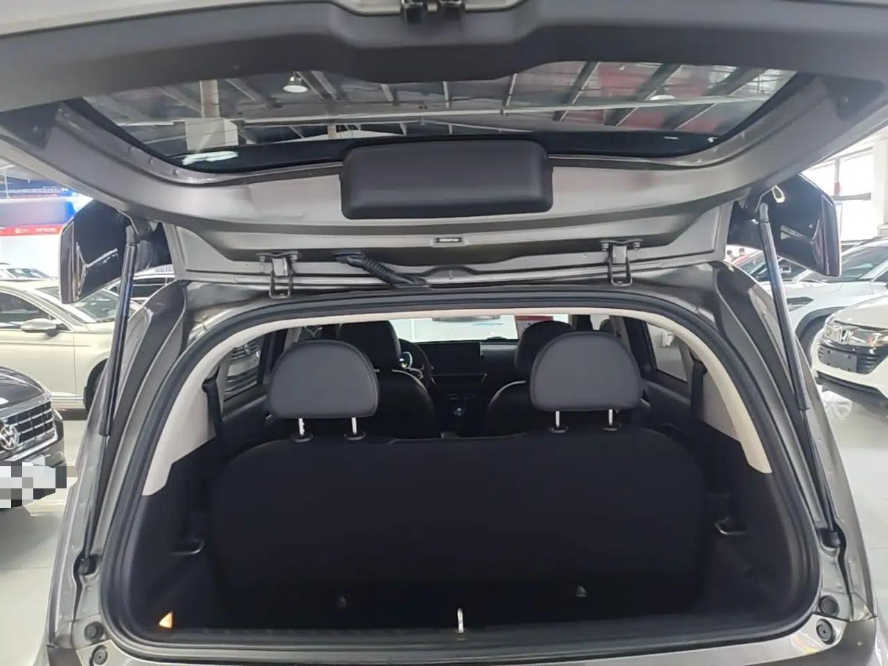 ORA White Cat 2022 Xiaoyue Mao Edition 360 km Luxury Model Lithium NMC — миниатюра 22