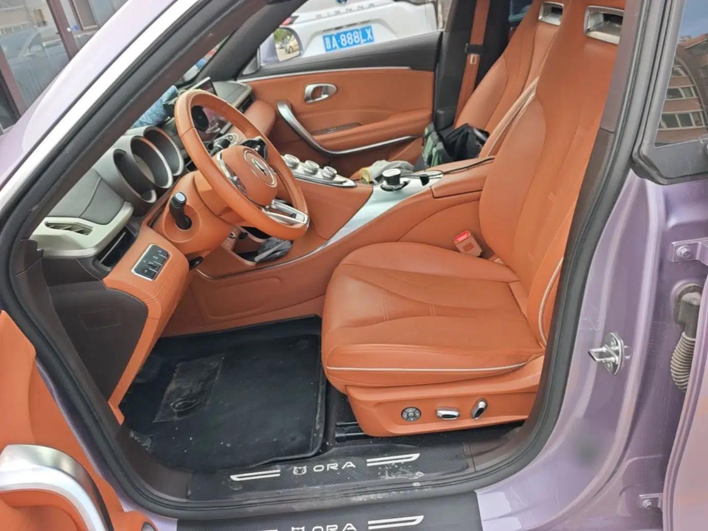 ORA Lightning Cat 2022 555 km Luxury Edition — миниатюра 18